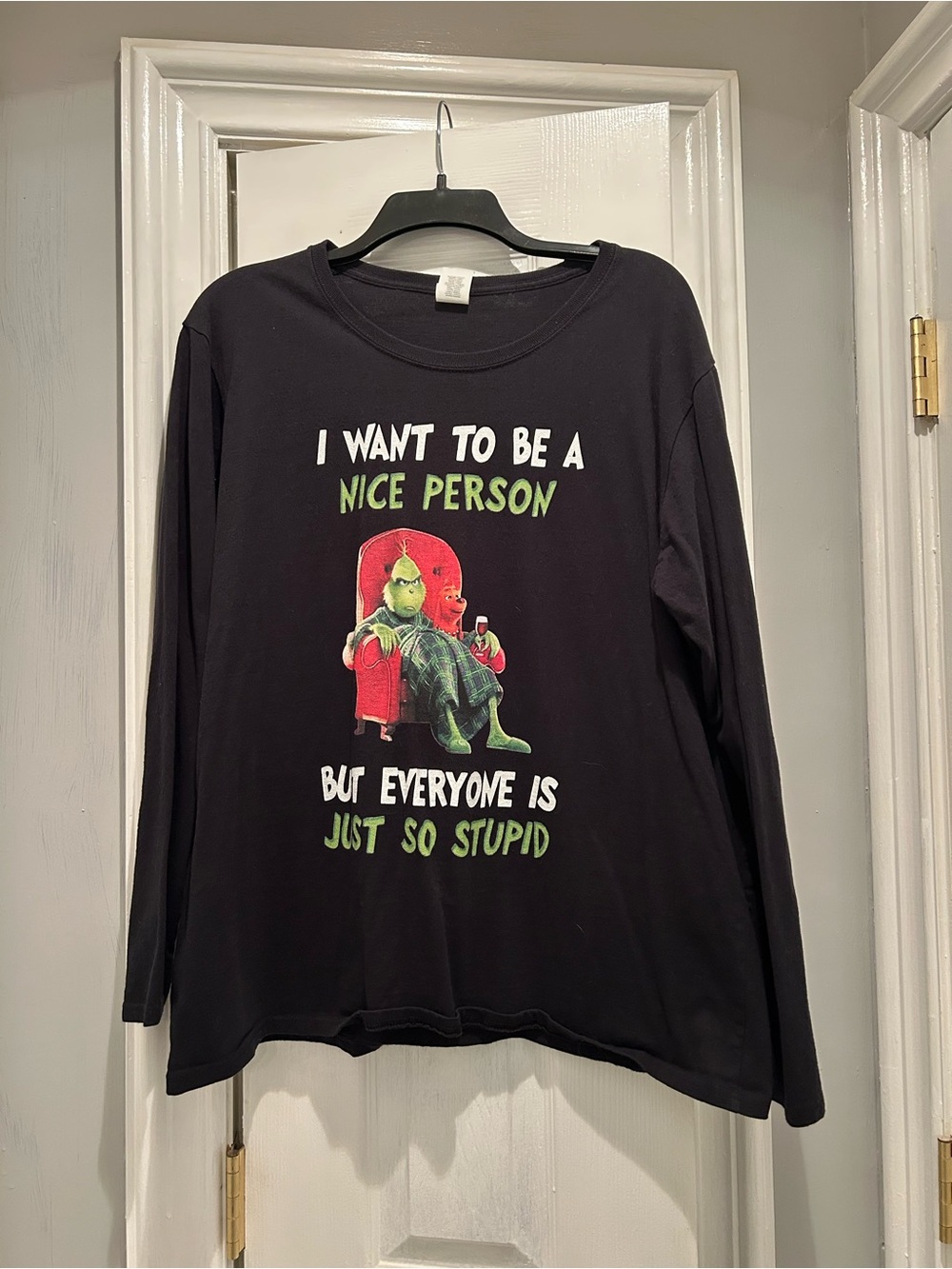 Gildan Black Long-Sleeve Grinch Graphic Tee with Green & Red Print